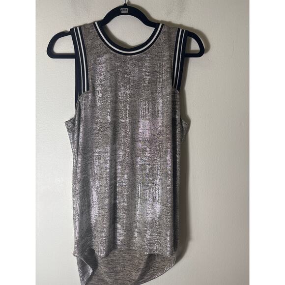 Trouve Tops - Trouve Metallic Sleevless Tank Sz M